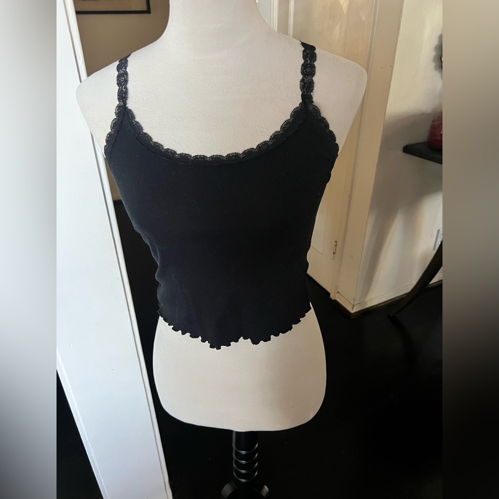 Black ribbed Colsie lace-trimmed tank top. Size Small. Stretchy, worn once!